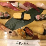 梅丘寿司の美登利 - 特上にぎり　税込2640円