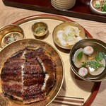 炭焼うな富士 - 