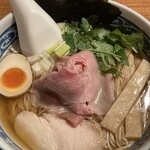 寿製麺 よしかわ - 安定の煮干しそば白醤油
