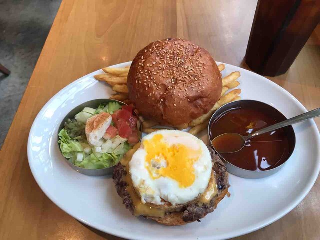 ザ バーガーショップ 393 （THE BURGER SHOP 393） - 笹塚