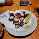 ぼんぼん亭 - タコの唐揚げ