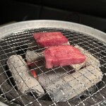 炭火焼肉 肉の匠 ひうち - 