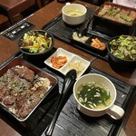 Yakiniku Yansando - 