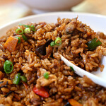 上海菜館 - ガーリック黒炒飯@税込1,230円