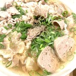 炭火焼肉 ホルモン たんたん - たんたんのフォー