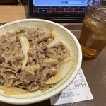 すき家 - 牛丼(中盛) 580円