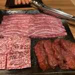 もつ鍋 焼き肉 岩見 - 