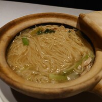 岩手あべ鶏と葱のぐつぐつ土鍋煮込み麺