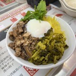 台湾大衆食堂 油猫 - ルーロー飯