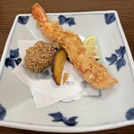 Uomasa - 月コース8580円 揚げ物(エビ.ほたて、さつまいも、ししとう)