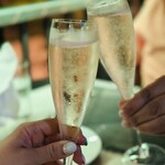 Il Lupino Trattoria & Wine Bar - 泡で乾杯