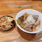 博多串焼き バッテンよかとぉ - 塩モツ煮&ポテサラ（ハーフ&ハーフ）