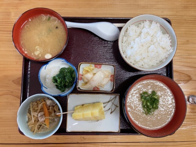 石沢屋 - 曲沢（食堂）の写真