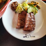 牛たん炭焼 利久 - 