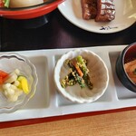 牛たん炭焼 利久 - 