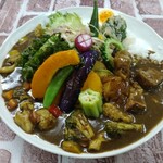 カレーハウス・キッチンY - 野菜ビーフカレー 1750円