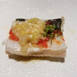 イチリン ハナレ - 鰻の蒸し物