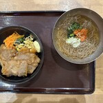 石焼ビビンバ専門店 アンニョン - 料理写真: