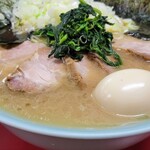 Suehiroya - チャーシューメン　中盛り　味付玉子　薬味ネギ