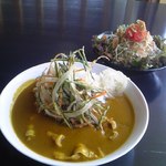 カレー屋 香助 - かぼちゃカレー & パリパリキャベツサラダ