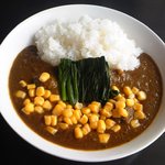カレー屋 香助 - ほうれんそう & コーンのカレー アップ♪w