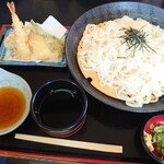 得得うどん - 料理写真: