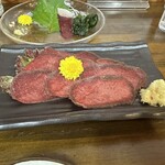 麺酒場 弁慶 - 鹿刺し