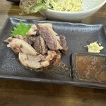 麺酒場 弁慶 - くじら骨ハギ