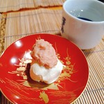 Tsuru Ni Tachibana - 鮎の酒盗とクリームチーズ