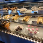 Cafe Gudcha - ショーケース