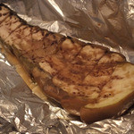 じとっこ組合 - 「佐土原なすの焼きなす」：ホイルでじっくりとバター焼きにしているので、
      茄子が汁気をたっぷり含んでいて、
      口に含めばスープがジュワッと溢れます♪
      