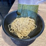 淡麗拉麺 志おん - 替玉　¥150