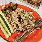 シャーングルン - 豚肉のサラダ