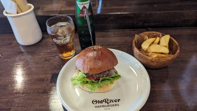 Old River Hamburgers（オールドリバーハンバーガー） - 古川（ハンバーガー）