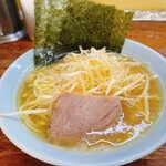 家系ラーメン まこと家 - 