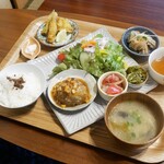 MARUIKE Cafe - 