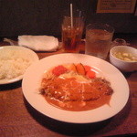 タムラ倉庫 - 日替りビーフカツレツ(北欧風)700