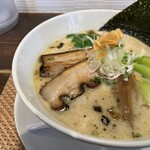 Menya Okuemon - 鶏白湯麺