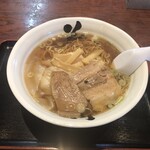 花鳥風月 鶴岡 - 海老ワンタンラーメン　880円