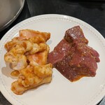 誠の焼肉 伊豆焼肉ほのり - 極ホルモン 858円。特選レバー 858円。