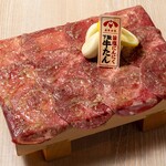 Tokiwa Honke Sendai style! Umami salted garlic geta Cow tongue
