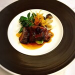 Bistro東進堂 - 鹿のモモ肉のステーキ