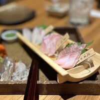 八吉 新橋店 - 刺身四種盛り