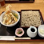 蕎麦処 こだか - お蕎麦と天丼のセット