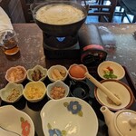 五島うどんと酒菜 はちびら - 