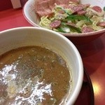 ラーメンたんろん - ピザ味噌和えつけ(2013/9)