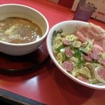 ラーメンたんろん - ピザ味噌和えつけ(2013/9)