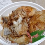 お食事処 かわせみ - 料理写真:野菜天丼　４００円