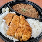 Kinari - トンカツカレー大盛　550円