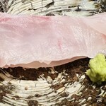 日本料理 五感 - 天草産クエの刺身